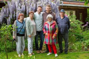 Fotoshooting vor der Wisteria im Landidyll Tjarks