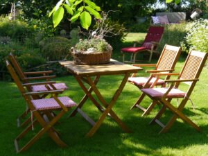 Sitzplatz im Landgarten Birgit Helbig