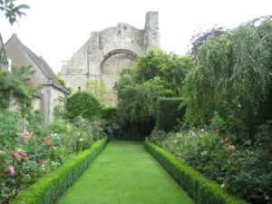 Doppelborder in Abbey House Gardens