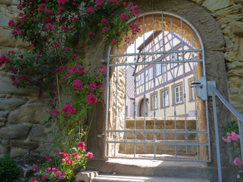 Eingang zum Garten an der Stadtmauer Schlegelmilch Zeil am Main